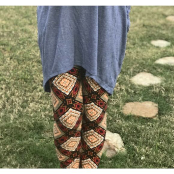 LuLaRoe Womens Leggings One Size Patterned Red Orange Black Blue Buttery Soft OS - Picture 1 of 6